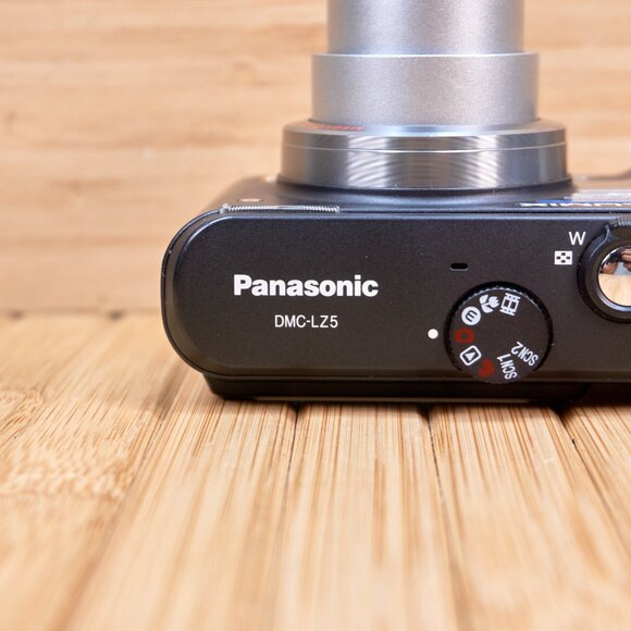 Panasonic LUMIX DMC-LZ5 6MP Digital Camera, 6x Optical Zoom, Made in Japan - Picture 6 of 9